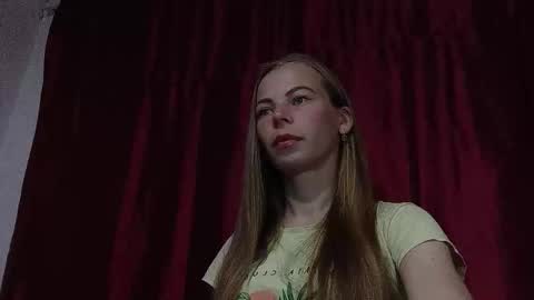 JULIANA online show from 03/22/26, 10:02