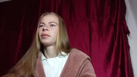 JULIANA online show from 04/04/26, 08:06