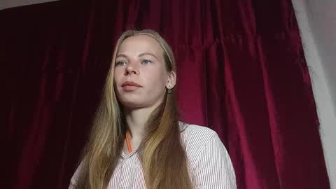 JULIANA online show from 04/06/26, 08:54