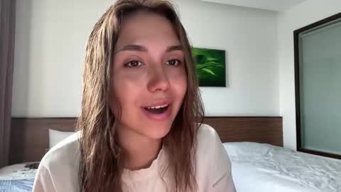 You fav Miss Si online show from 02/05/26, 02:27