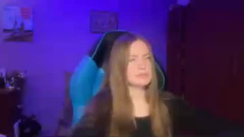 Erica online show from 05/07/26, 07:08