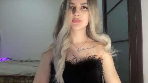 silkybabe19 online show from 12/16/25, 09:31