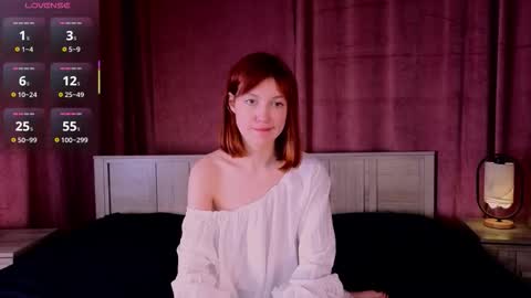 Snapshot of silly___woman chatting on 11/17/25, 01:39 silly___woman online show from 11/17/25, 01:39