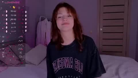 silly___woman online show from 05/04/26, 07:43
