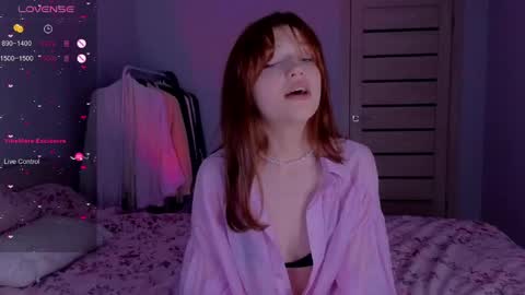 silly___woman online show from 05/12/26, 07:33