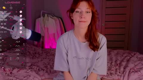 silly___woman online show from 06/01/26, 07:37