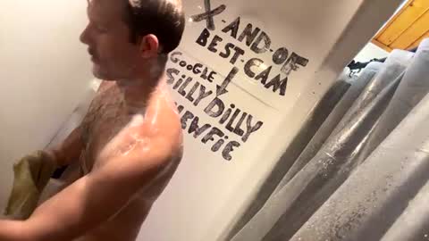 Silly Dilly Newfie online show from 07/24/26, 05:33