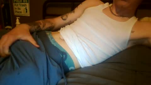 Snapshot of sillyslim379686 chatting on 07/01/26, 12:01 sillyslim379686 online show from 07/01/26, 12:01