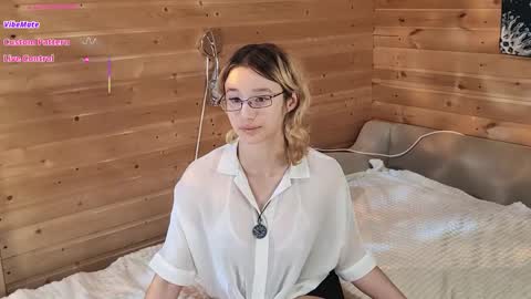 Kate online show from 12/18/25, 11:16