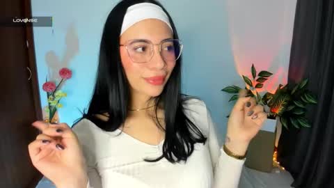 Silvanna online show from 11/21/25, 03:00