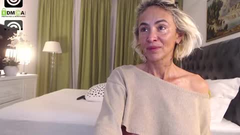 Snapshot of silver_miss chatting on 05/16/26, 06:28 Silver ok online show from 05/16/26, 06:28