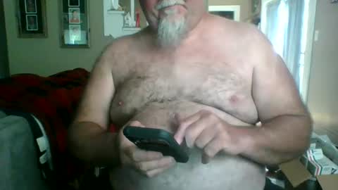 Snapshot of silverdadbod26 chatting on 07/10/26, 03:14 silverdadbod26 online show from 07/10/26, 03:14