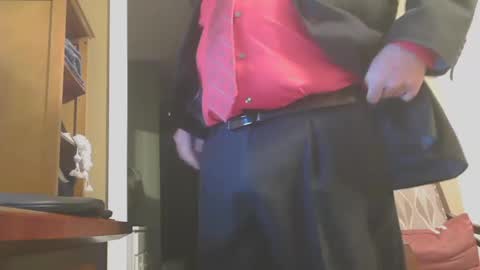 Snapshot of silverdaddy_1955 chatting on 10/12/25, 10:36 Daddy Bear online show from 10/12/25, 10:36
