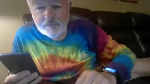Snapshot of silverdaddy_1955 chatting on 10/20/25, 10:49 Daddy Bear online show from 10/20/25, 10:49