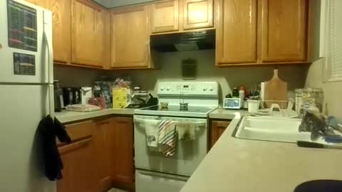 Snapshot of silverdragon70 chatting on 02/19/26, 04:41 silverdragon70 online show from 02/19/26, 04:41