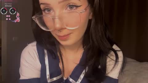 Snapshot of silverflower_ chatting on 03/01/26, 03:47 Riya online show from 03/01/26, 03:47