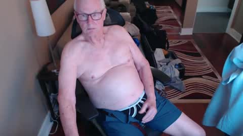 silverfox online show from 10/06/25, 10:07