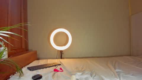 silverhase1 online show from 02/21/26, 04:24