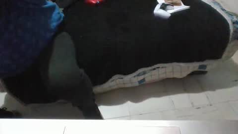 Silverhawk06 online show from 12/05/25, 04:36