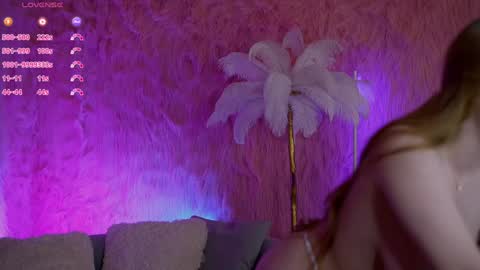  Kristina Kris  online show from 01/28/25, 10:56