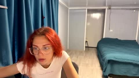 Snapshot of silvia998 chatting on 06/28/26, 06:52 silvia998 online show from 06/28/26, 06:52