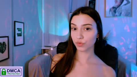 Silvia nude in pvt  online show from 12/22/24, 11:52
