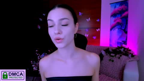 Silvia nude in pvt  online show from 12/24/24, 09:44