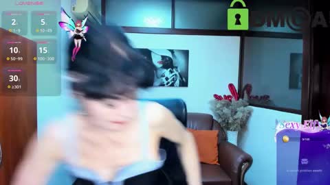 Silvia Wallec online show from 03/07/25, 06:35