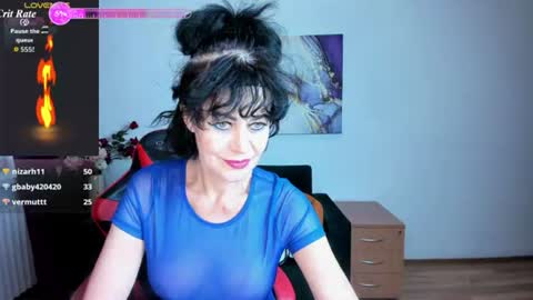 Snapshot of silvia_wallec chatting on 07/05/26, 04:47 Silvia Wallec online show from 07/05/26, 04:47