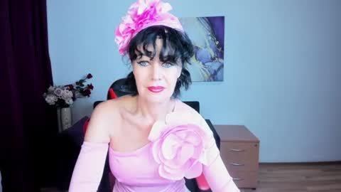 Snapshot of silvia_wallec chatting on 07/20/26, 05:33 Silvia Wallec online show from 07/20/26, 05:33