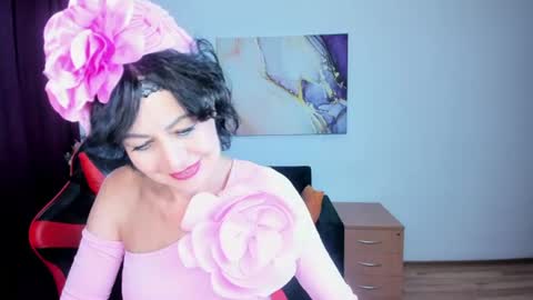Snapshot of silvia_wallec chatting on 07/20/26, 10:39 Silvia Wallec online show from 07/20/26, 10:39