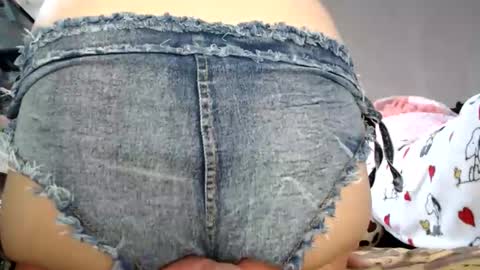 silviajpn online show from 03/12/26, 04:18