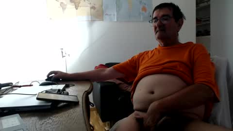Snapshot of silvioausluzernch2 chatting on 07/29/26, 06:44 silvioausluzernCH2 online show from 07/29/26, 06:44