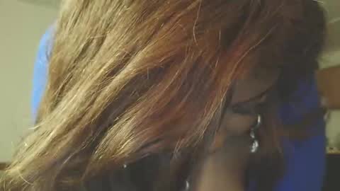 Simin Fox online show from 10/24/25, 01:24