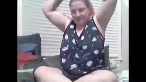 Snapshot of simm_w chatting on 02/02/26, 11:58 Simm W online show from 02/02/26, 11:58