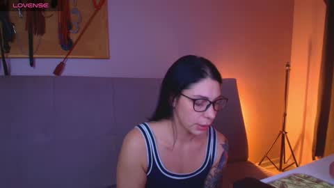 simona_moonshine online show from 01/13/26, 04:56