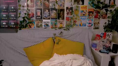 Simona online show from 09/26/25, 11:20