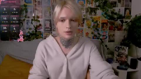 Simona online show from 09/29/25, 09:41