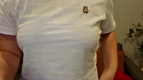 simonesighren online show from 03/12/26, 01:56