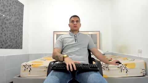 SIMON KELER online show from 03/11/26, 02:12