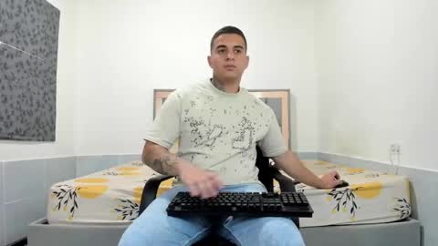 SIMON KELER online show from 05/16/26, 01:13