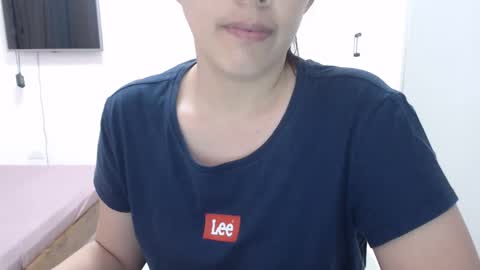 simplesindyxx online show from 03/04/25, 10:57