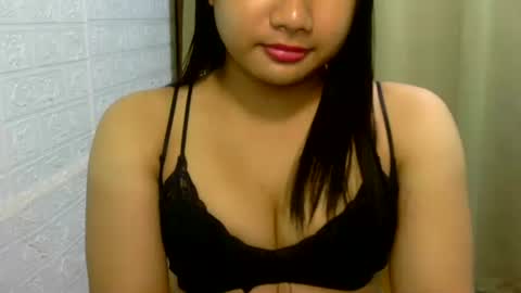 simply francine online show from 10/11/25, 01:42