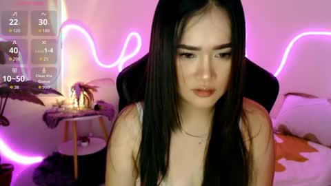 Snapshot of simplykhate chatting on 06/24/26, 01:26 Adrianna Fowler online show from 06/24/26, 01:26
