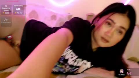 Snapshot of simplykhate chatting on 06/25/26, 07:02 Adrianna Fowler online show from 06/25/26, 07:02