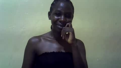 Snapshot of simplyloy33 chatting on 07/07/26, 06:47 simplyloy33 online show from 07/07/26, 06:47