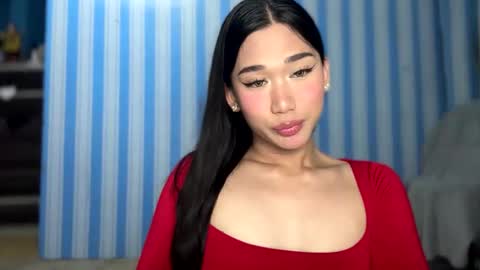 Snapshot of simplysultrykylie chatting on 05/26/26, 10:17 Kylie online show from 05/26/26, 10:17