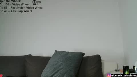 Simsi online show from 09/24/25, 10:13