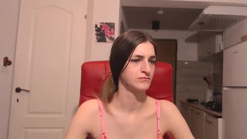 simyhvn online show from 02/19/26, 06:37