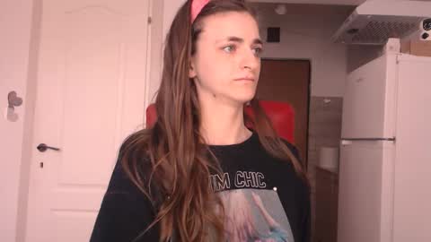 simyhvn online show from 03/23/26, 05:00